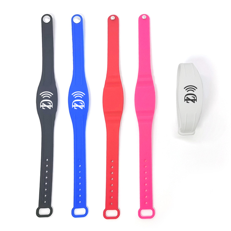 Adjustable HF RFID Silicone Wristband 