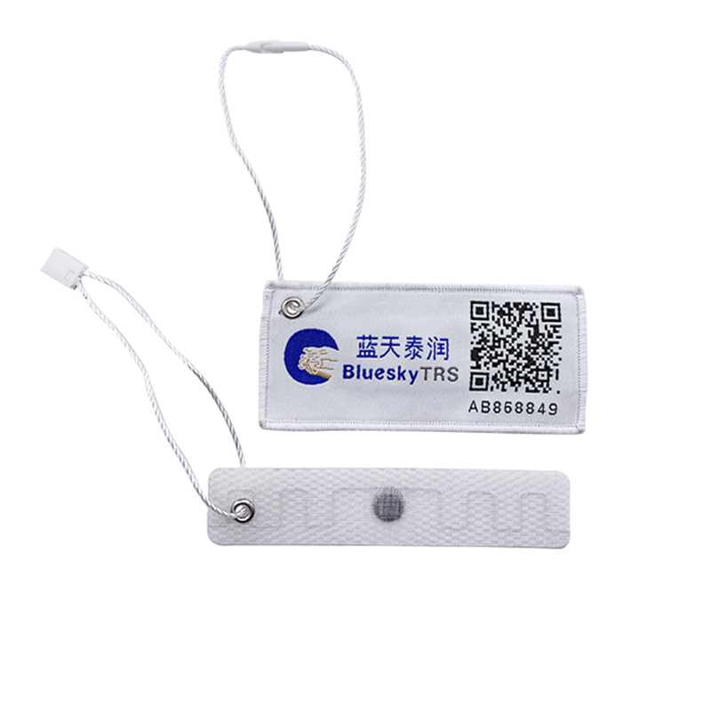 Customized QR Code Eyelet RFID Laundry Tag