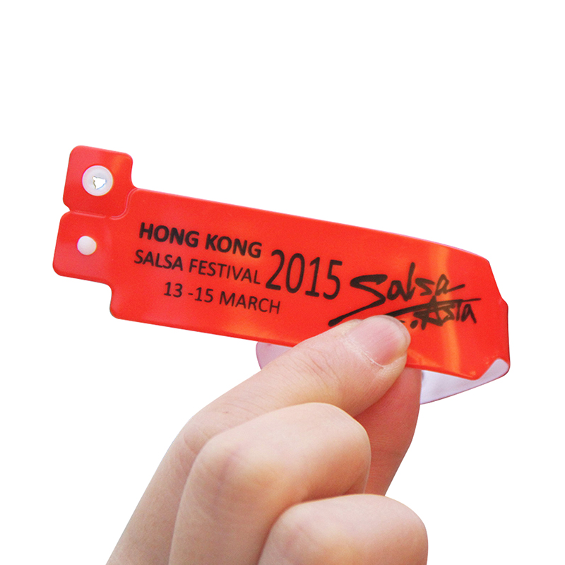 Disposable  Alien H3/4 UHF RFID Soft PVC Wristband 