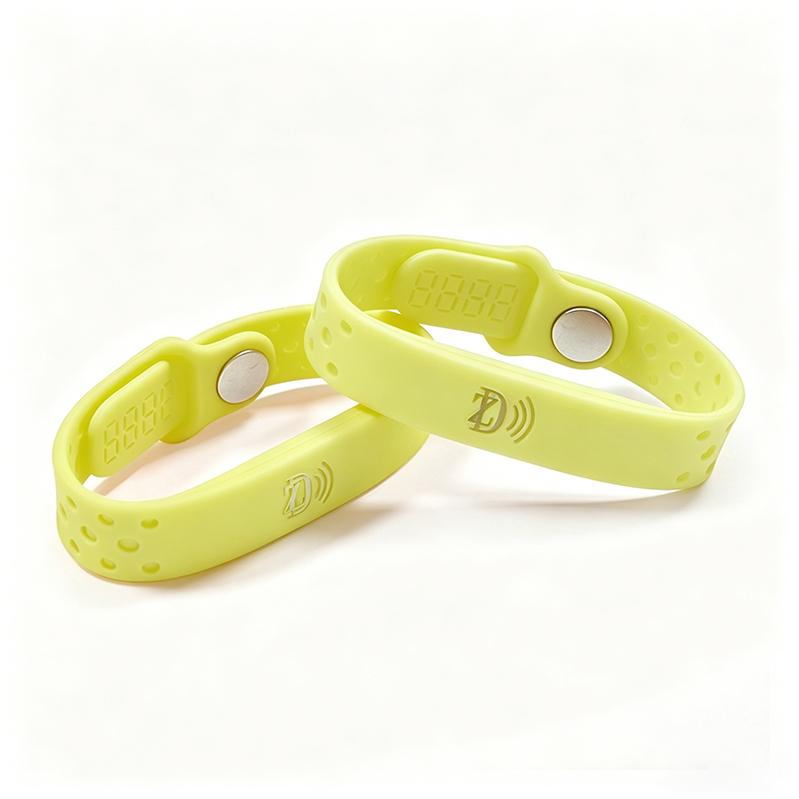 ZD-26 RFID Silicone wristband with factory price